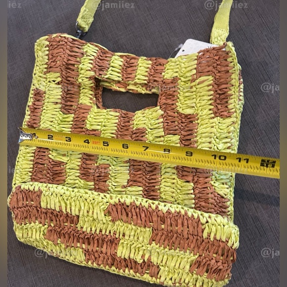 Free People Brunch Date Crossbody Clutch - yellow and tan NWT - Picture 11 of 12